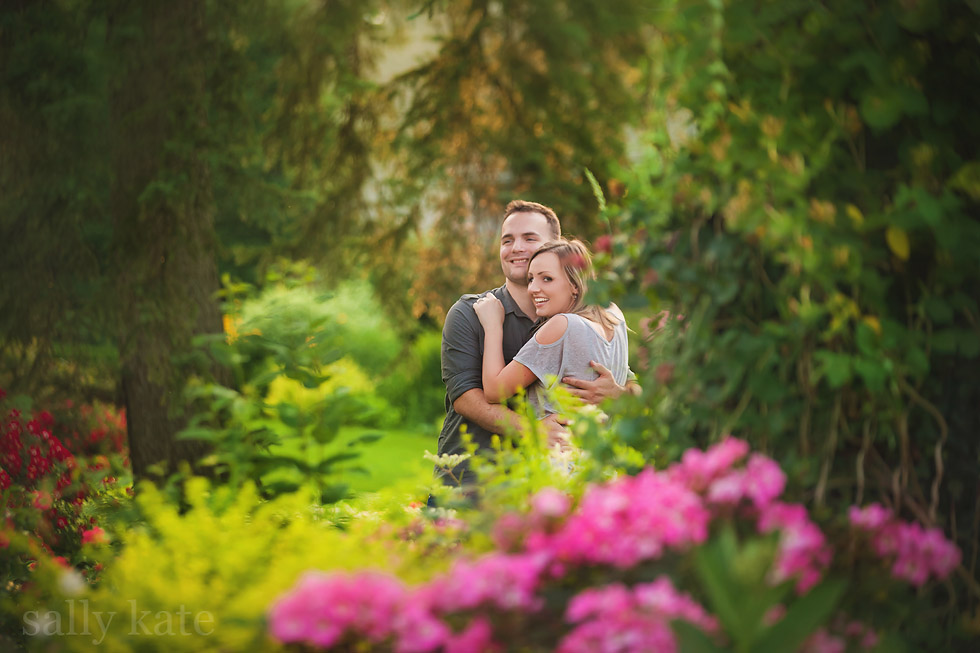 michigan photo session couple in garden