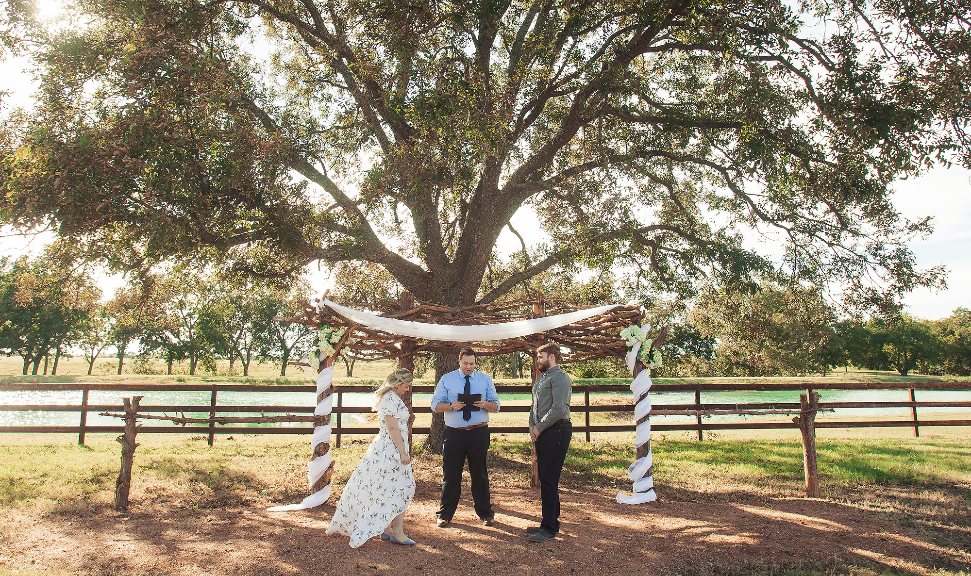 collinsville texas wedding photographer outdoor wedding